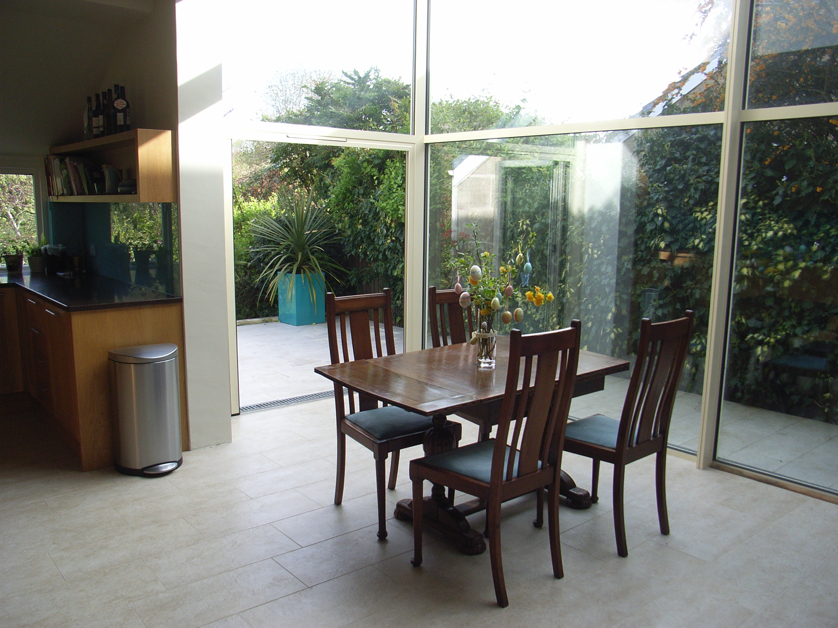 glass extension in bath