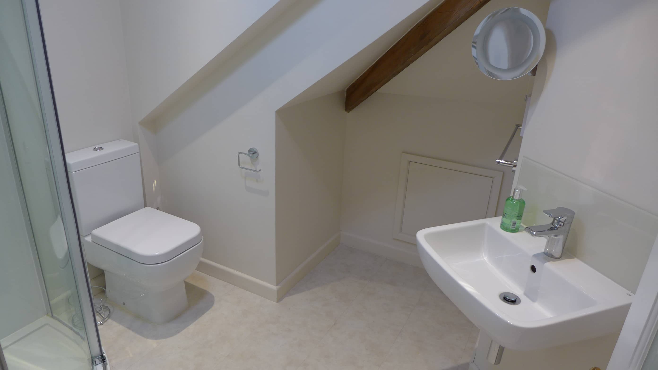 attic en-suite