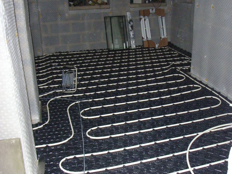 basement underfloor heating installed