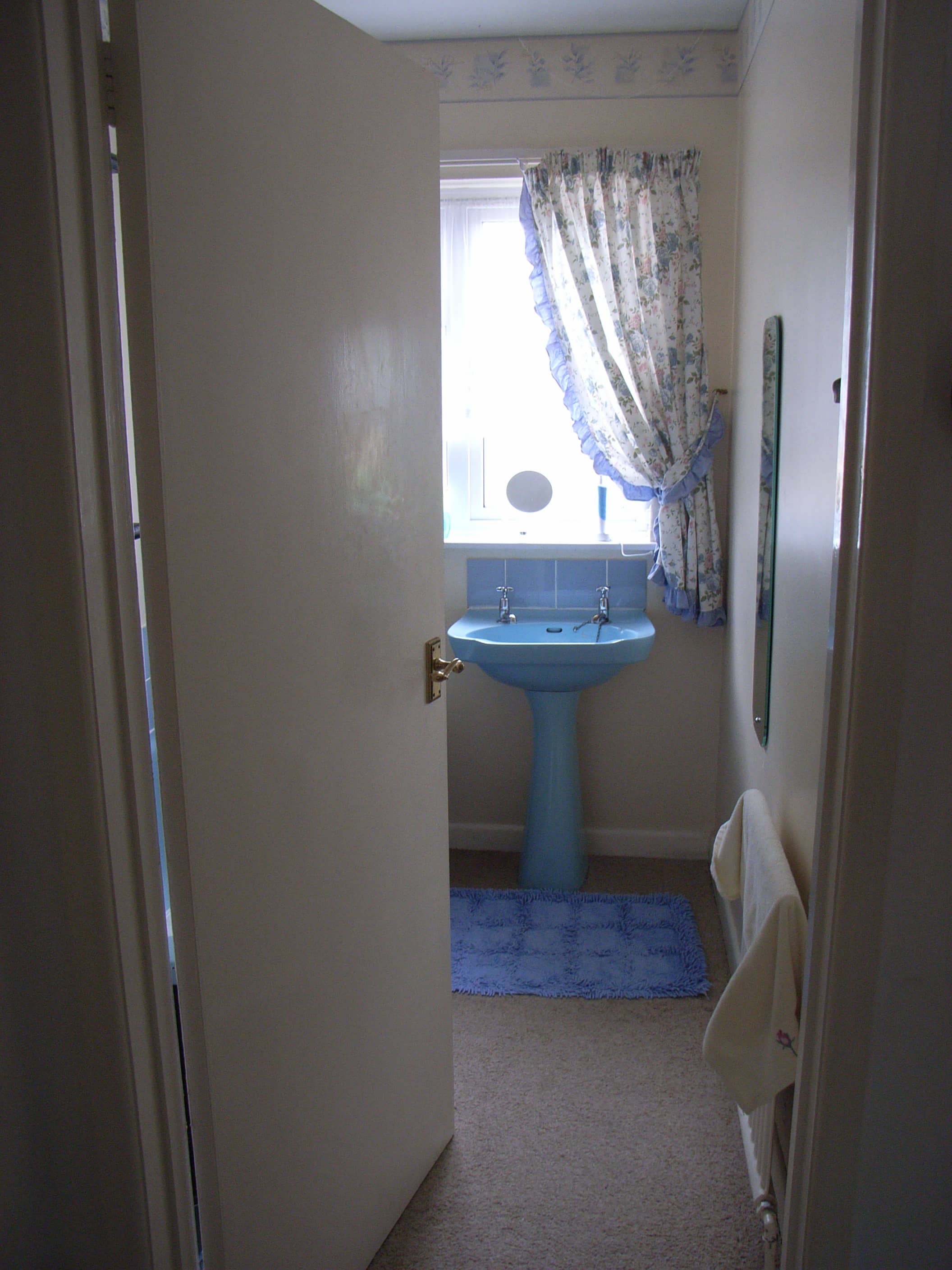 cloakroom before works