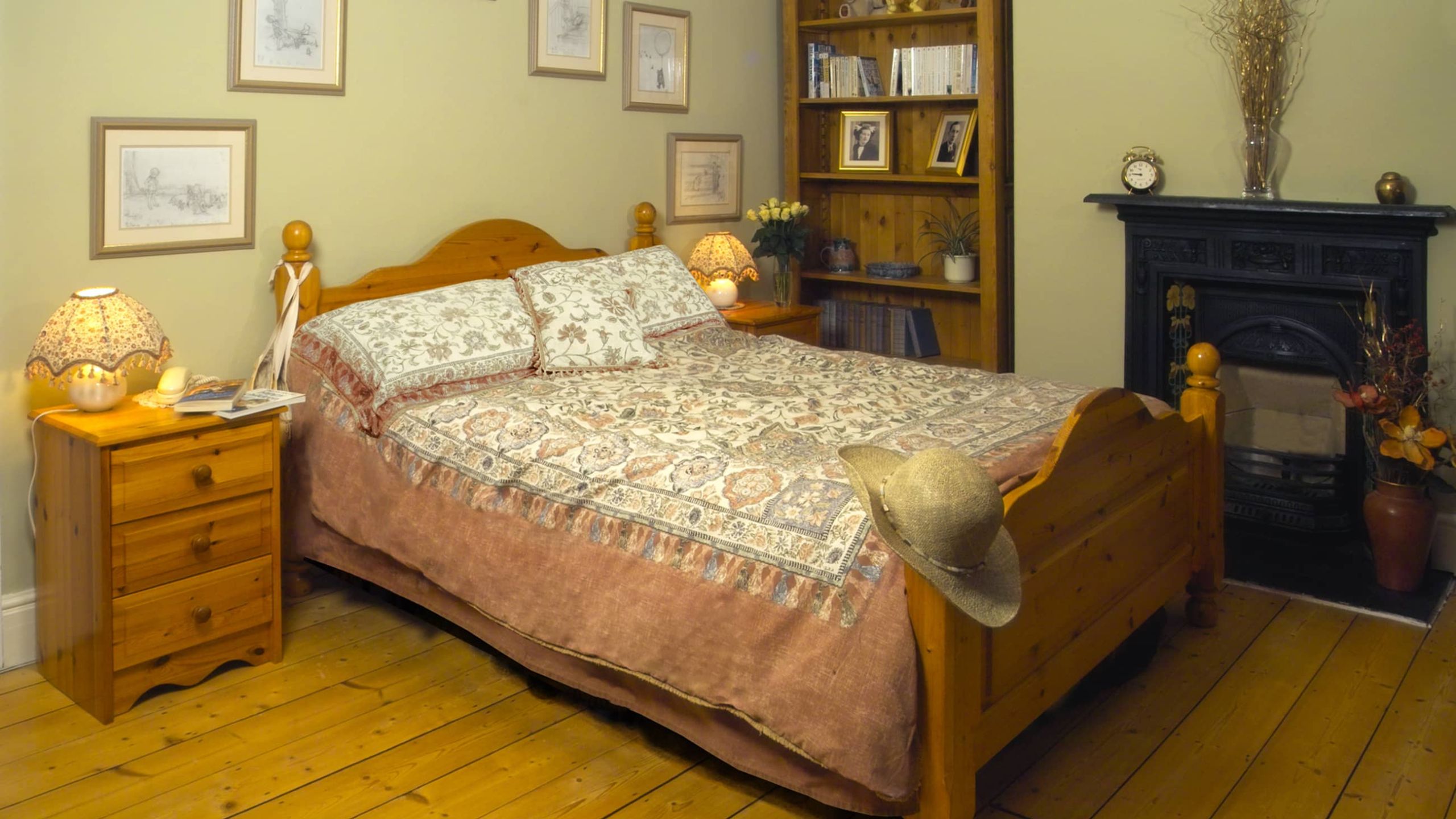 country style bedroom