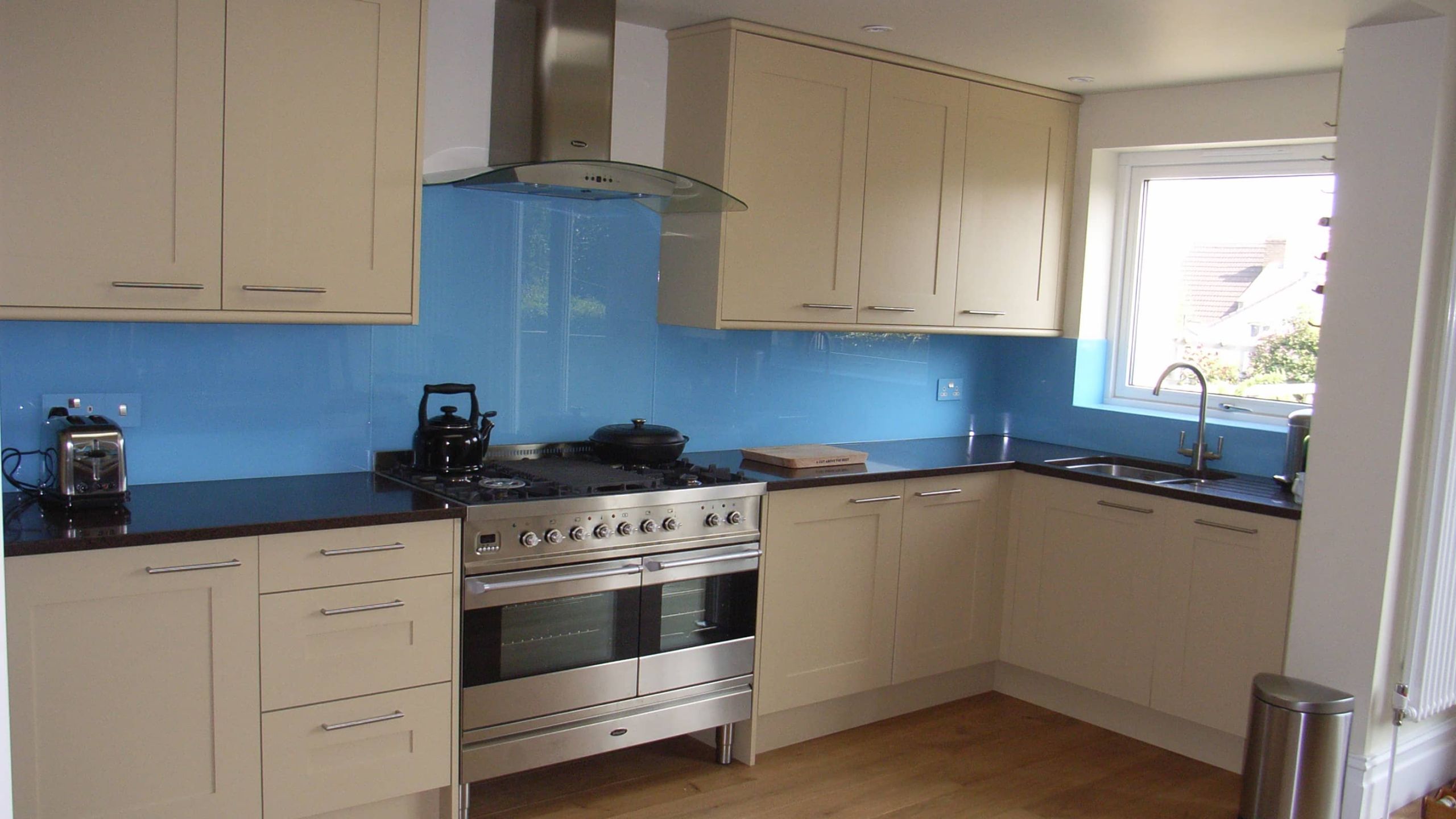 new kitchen units