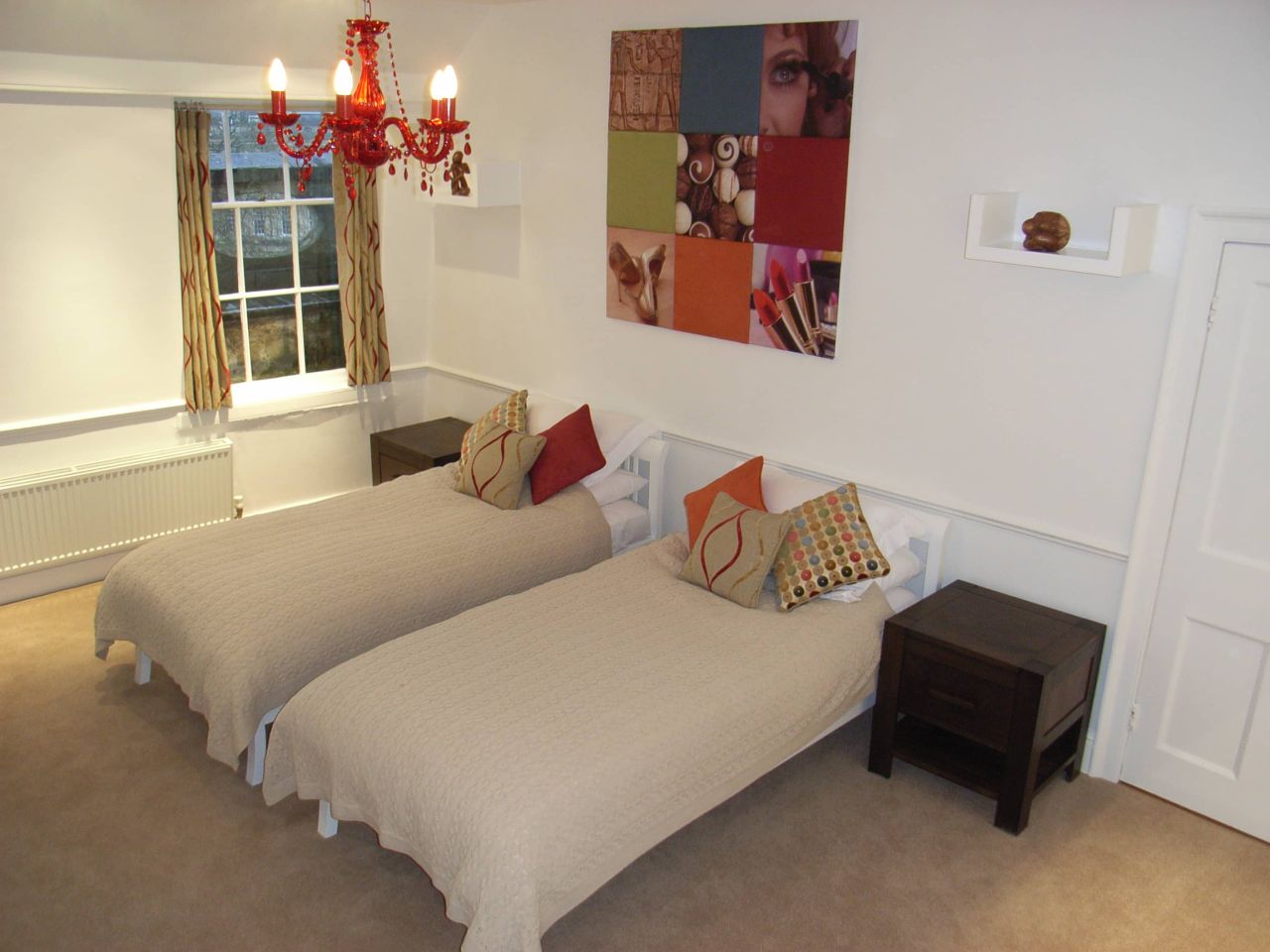 teenage girls room