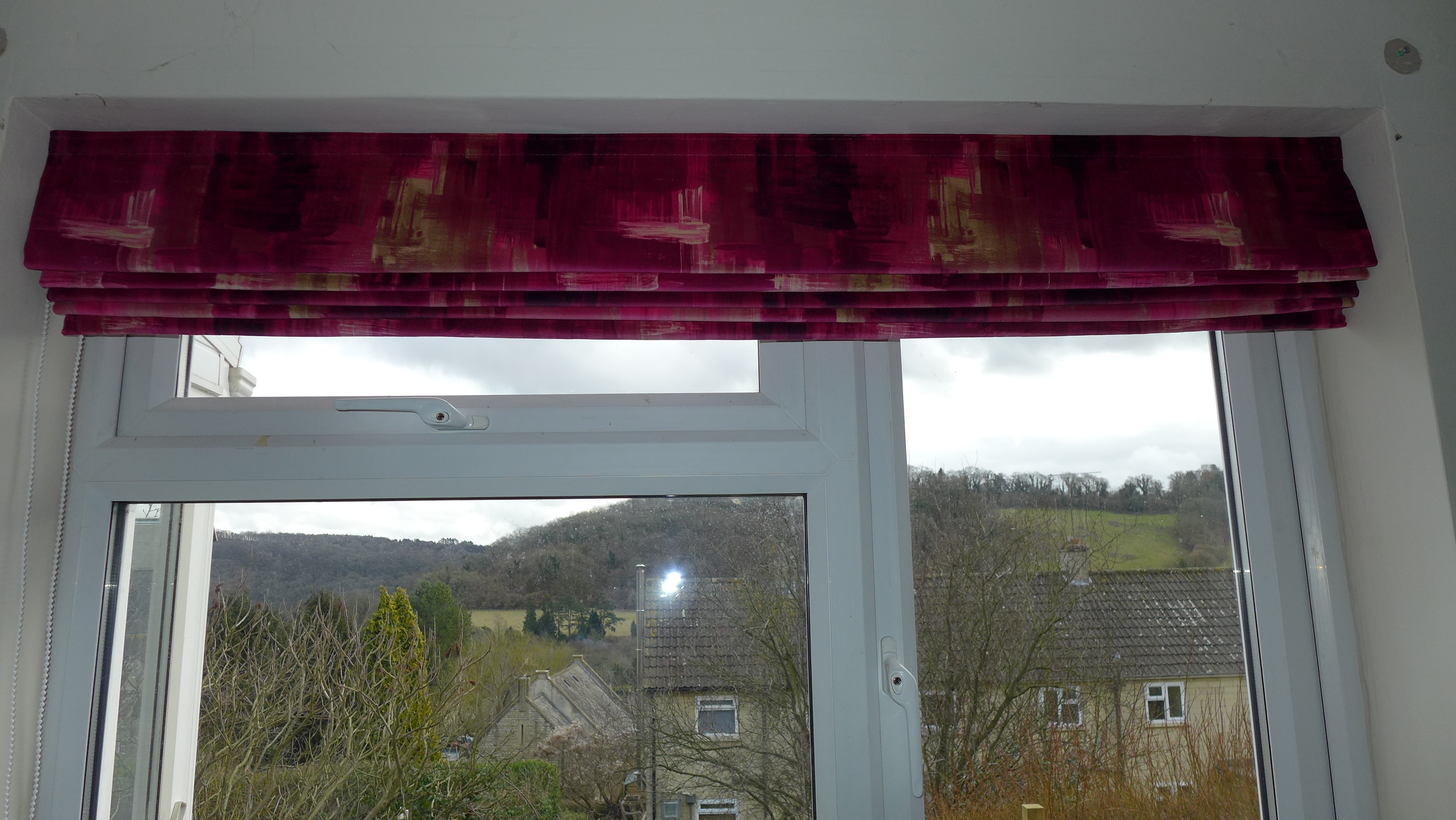 roman blind in modern fabric