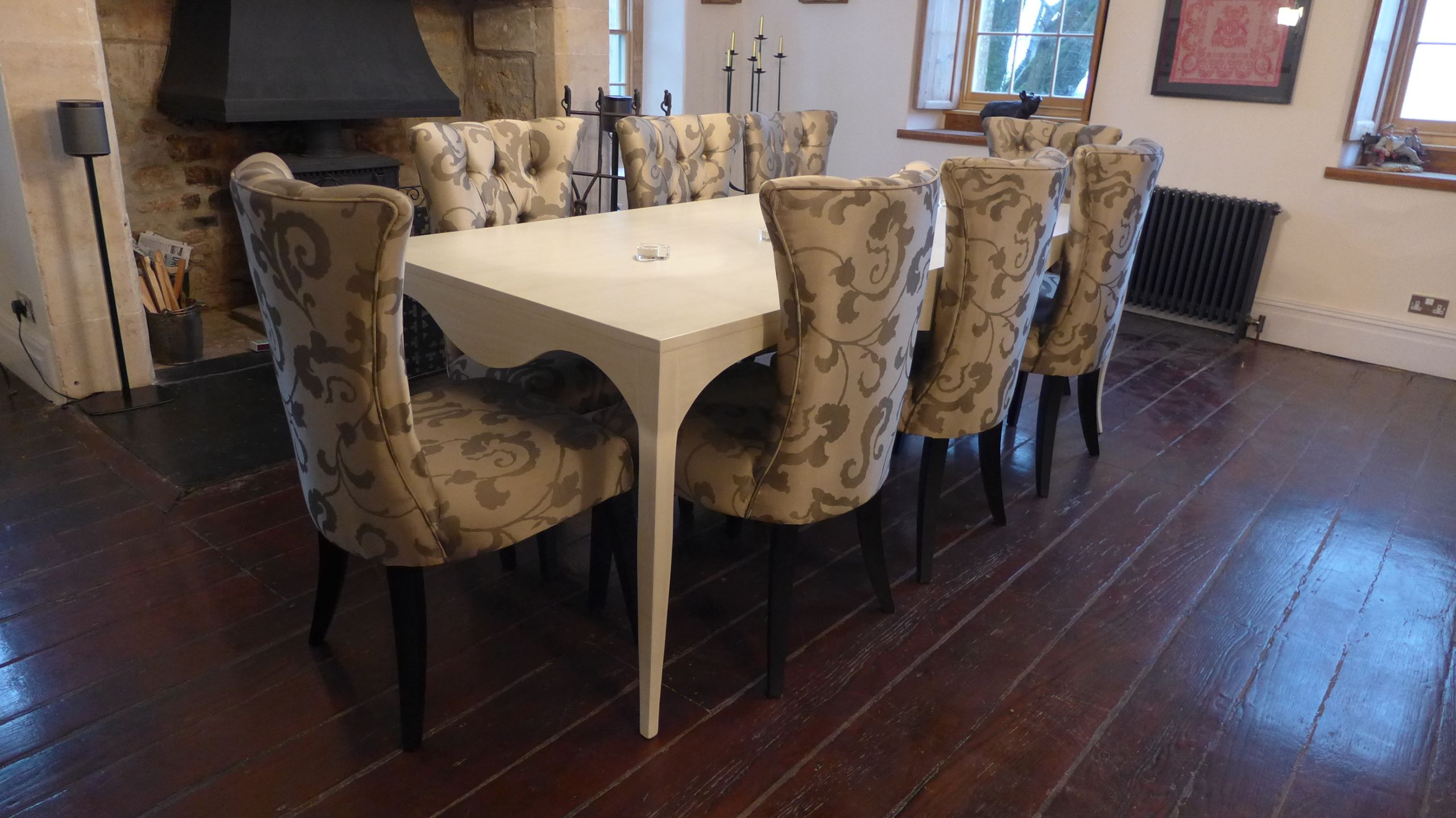 traditional dining table and chairs