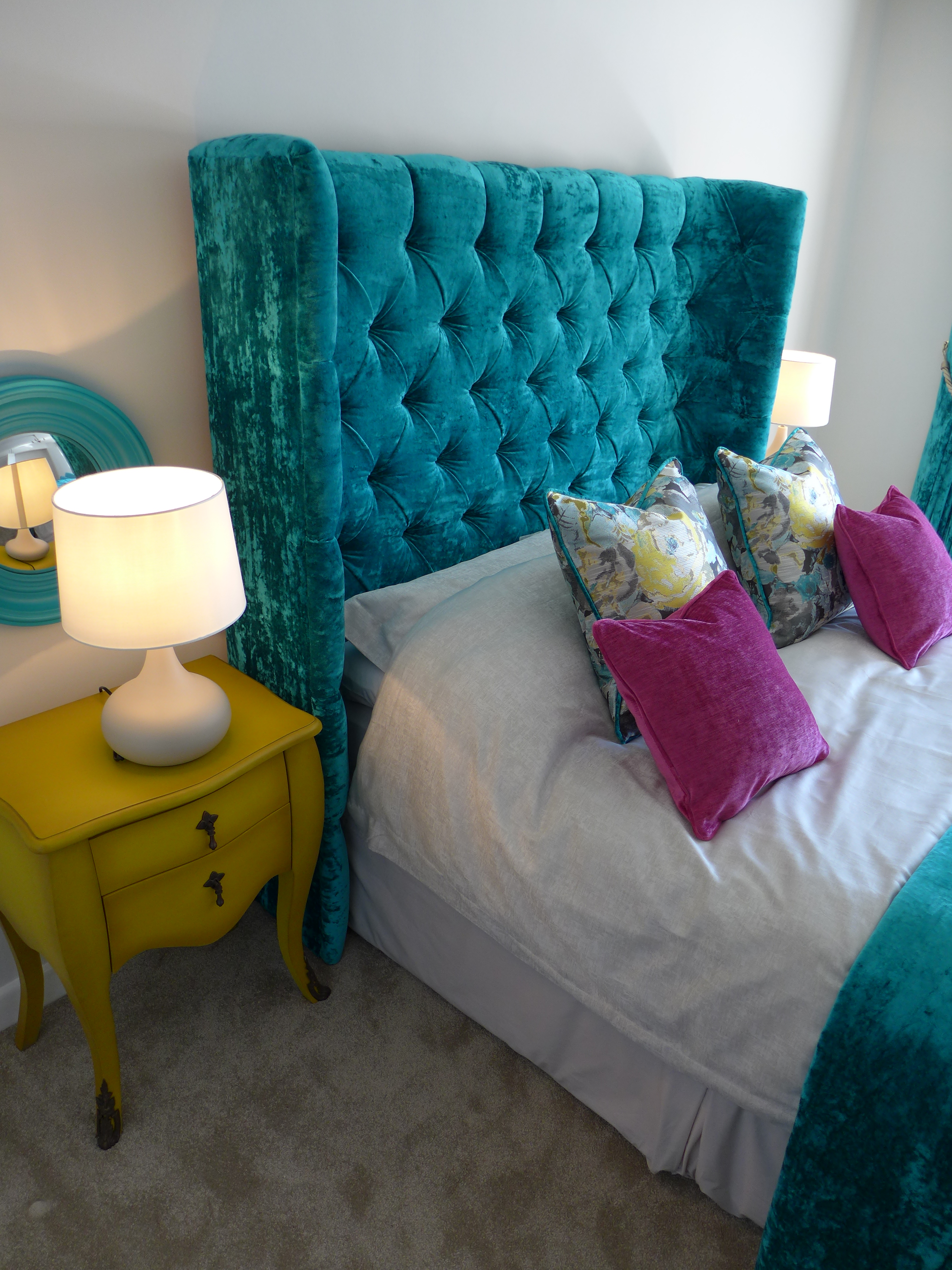 deep button headboard