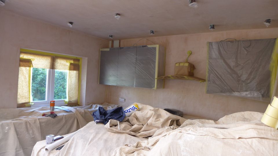 room spray paint preparation