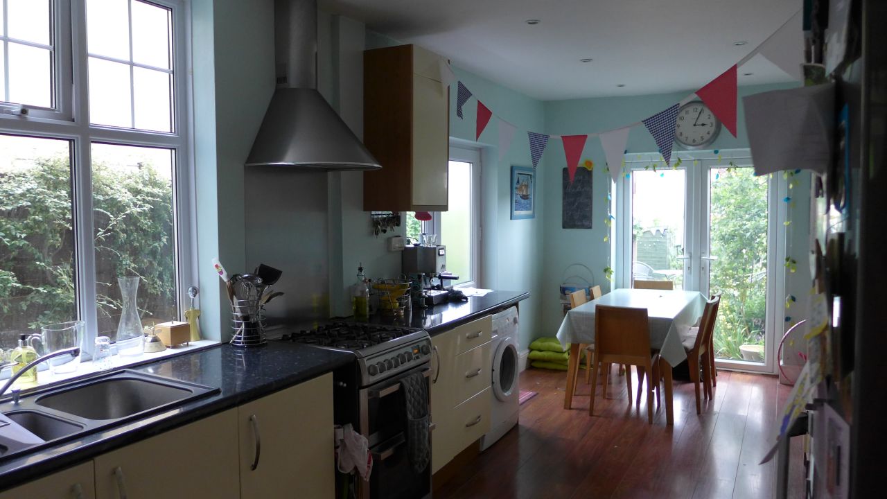 80s kitchen