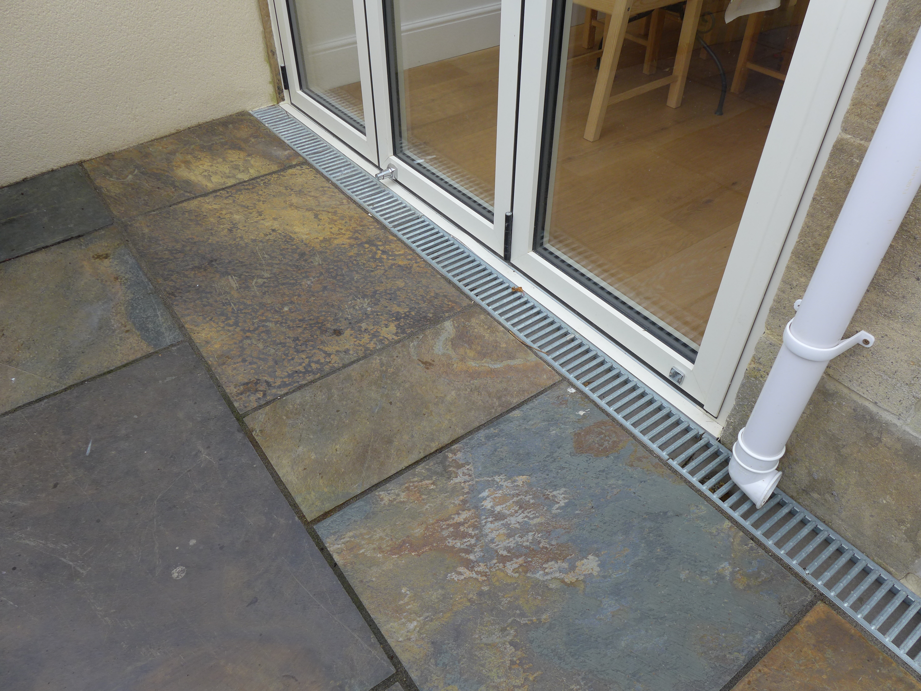 flush-threshold-to-bifold-doors