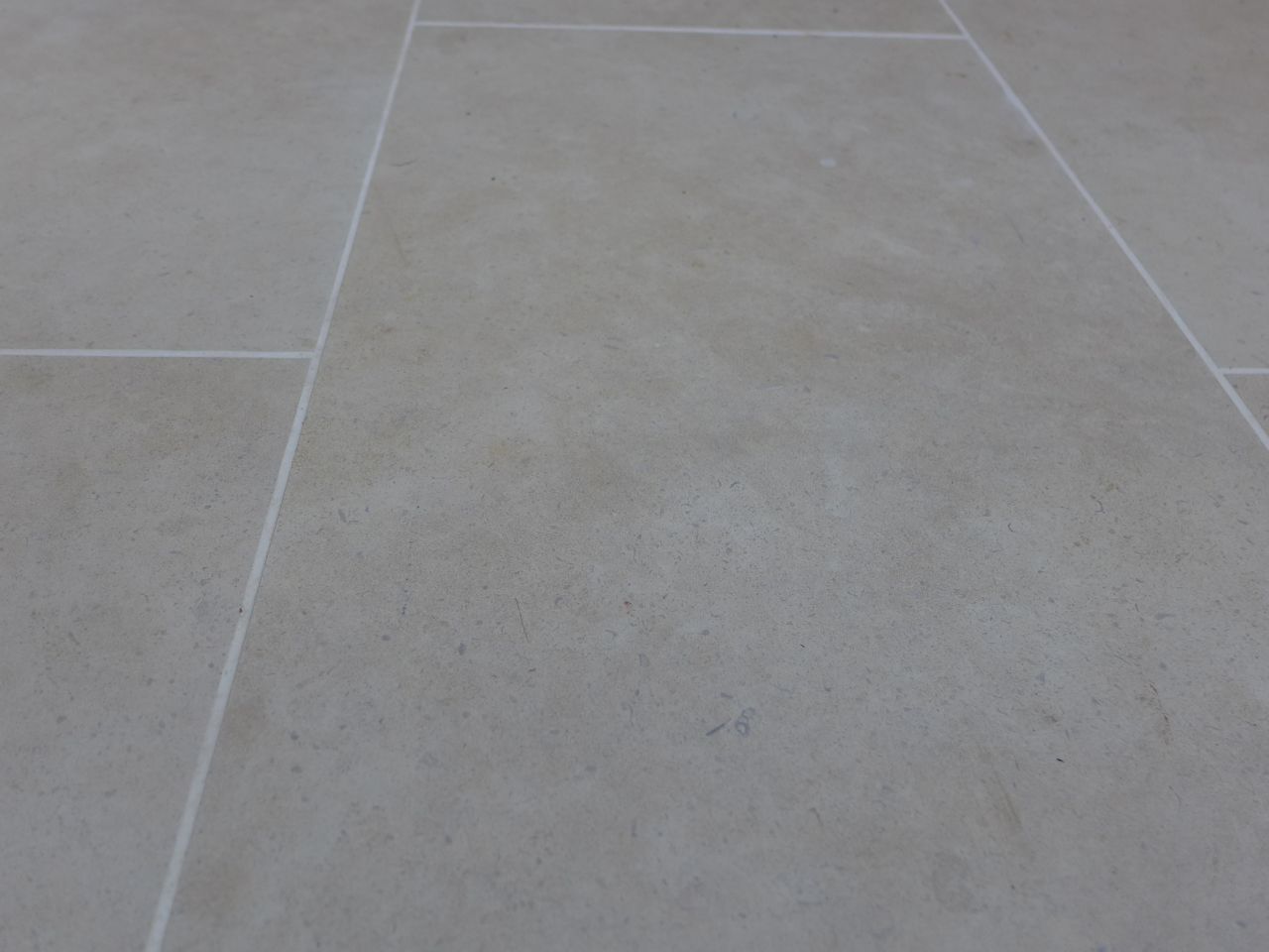 porcelain floor tiles