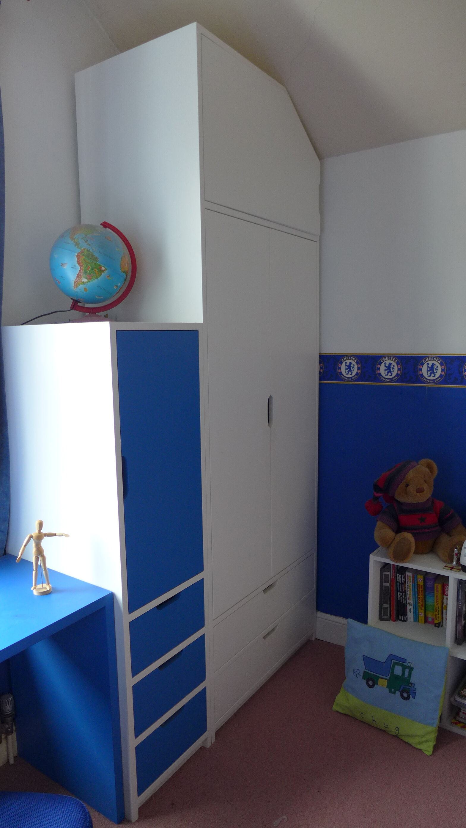 teenager's wardrobe and drawer unit