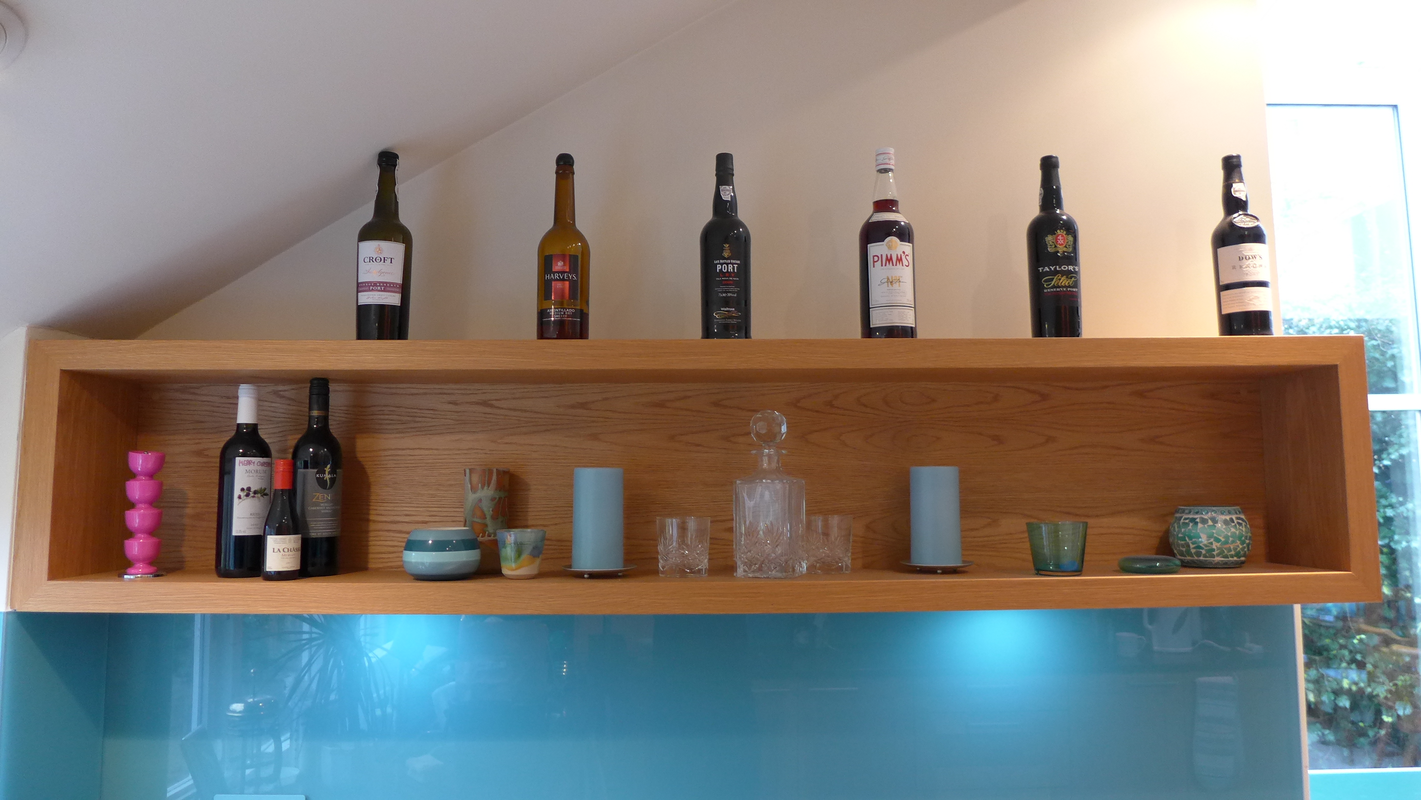 oak veneer box shelf