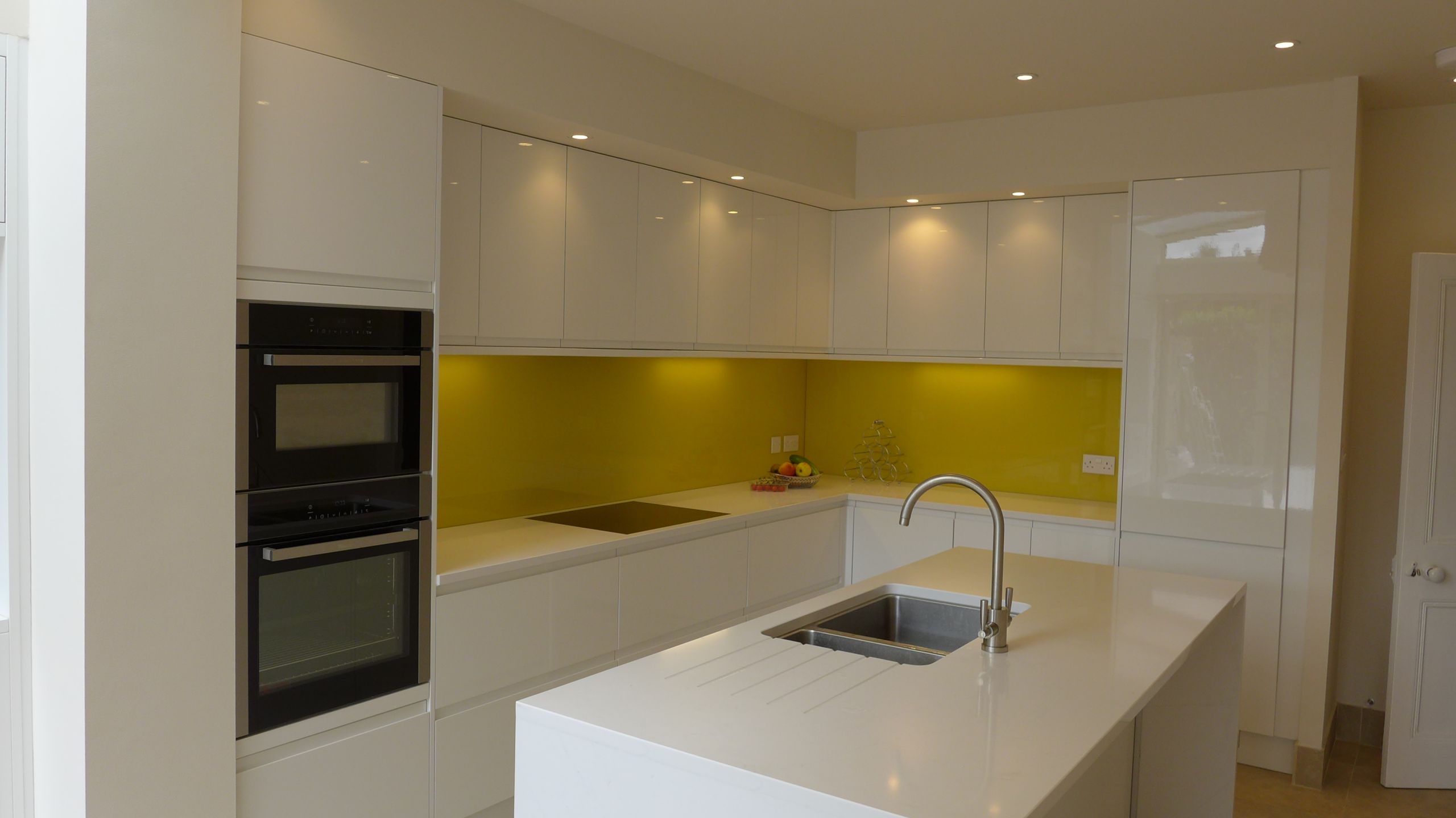 modern white kitchen