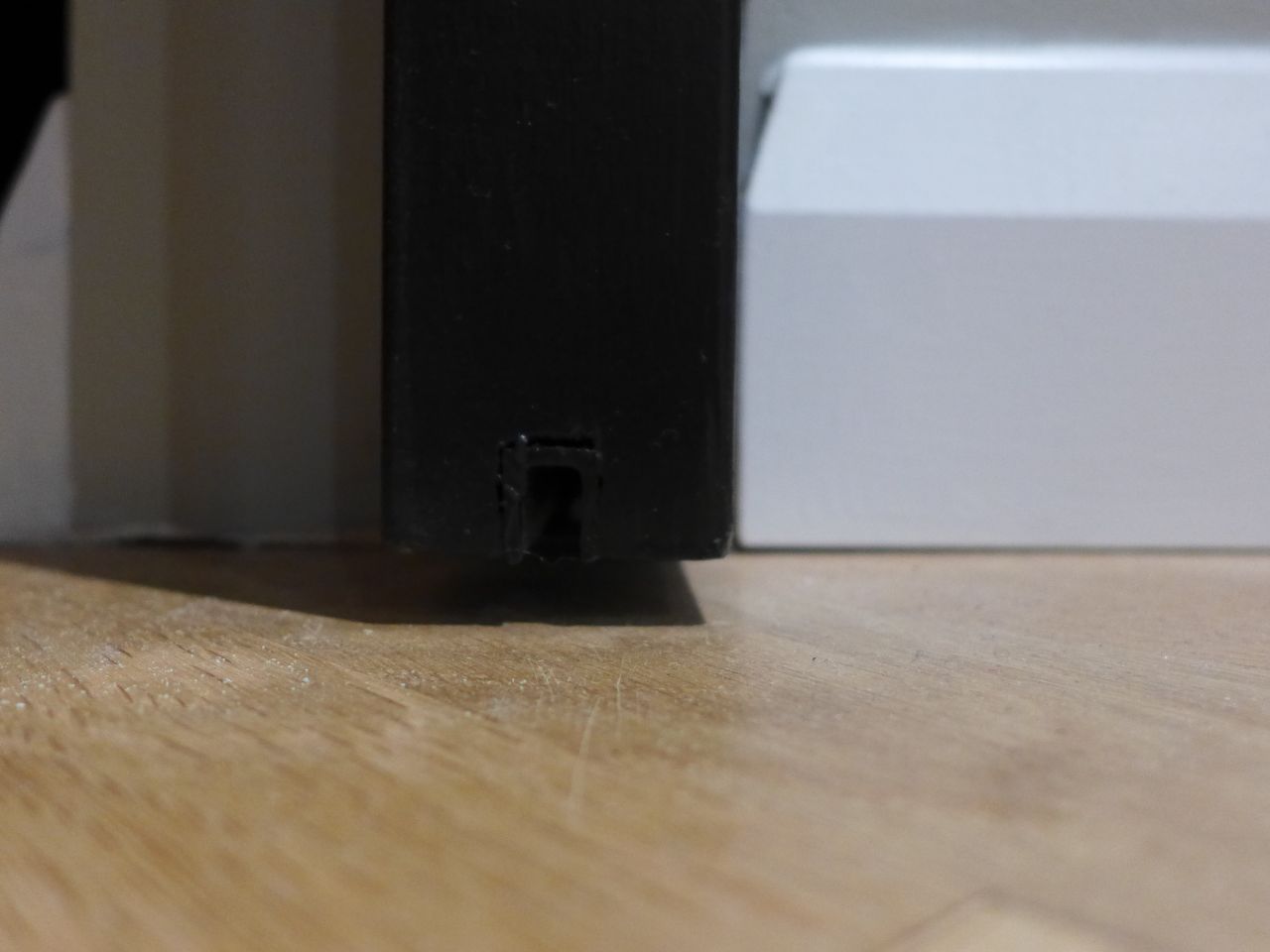 Guide slot pocket door
