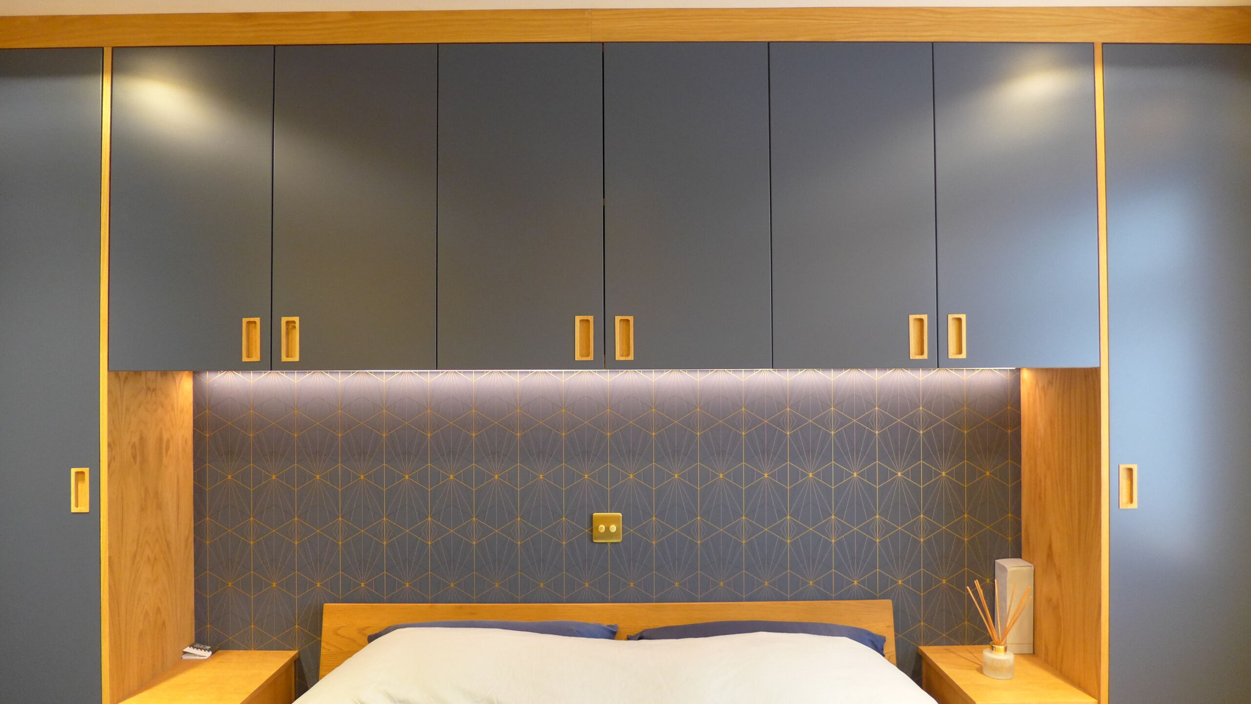 bedroom - bespoke fitted furniture