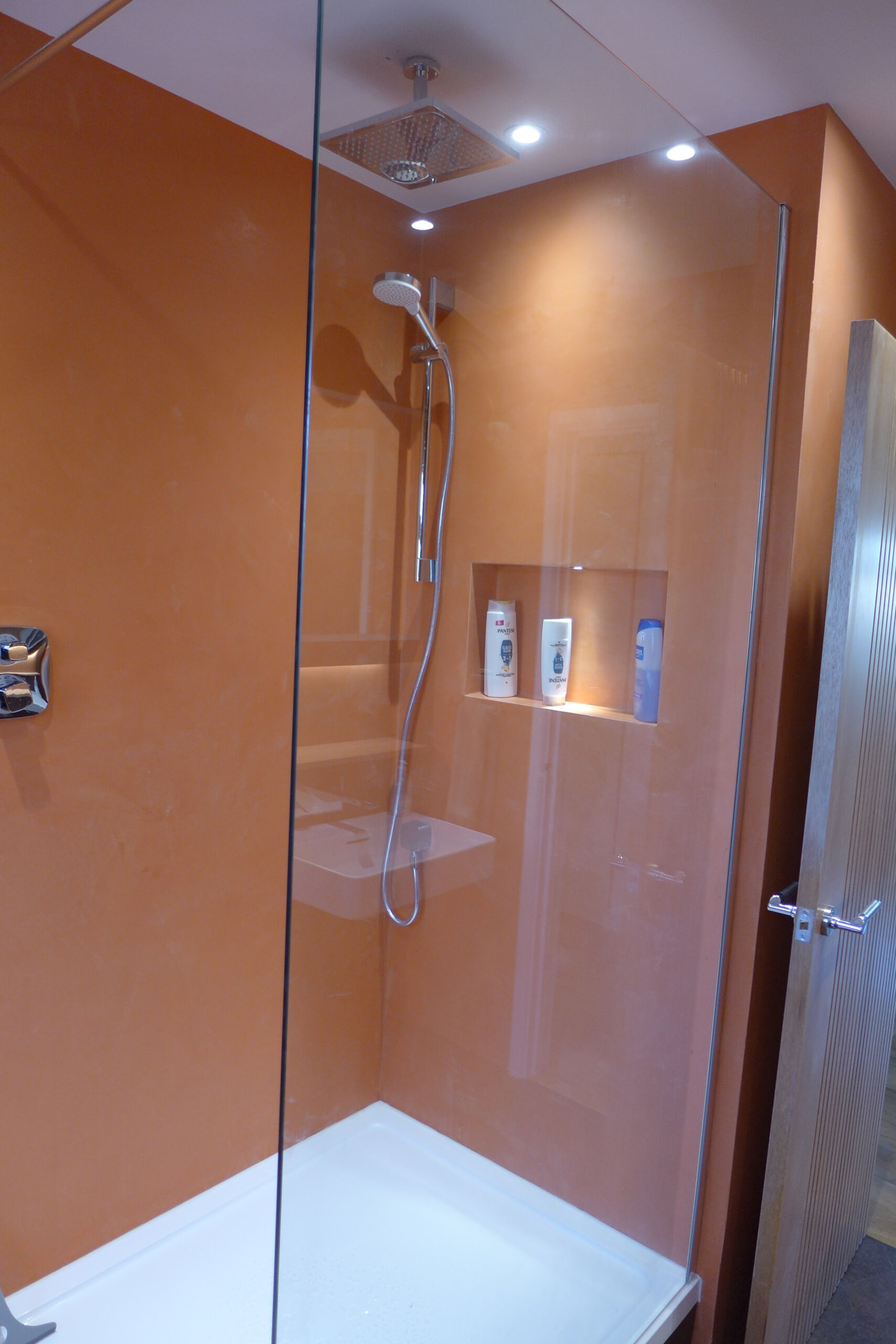 tadelakt shower